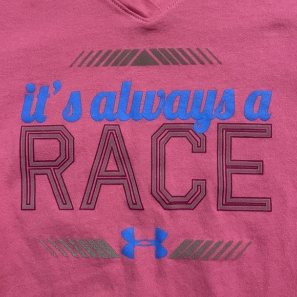 Under Armour Girls HeatGear Short Sleeve “It’s Always a Race” Shirt Youth Small - Picture 3 of 4